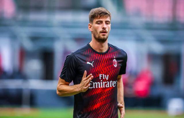 Pinnacle体育清晨足总杯焦点战,新奥尔良鹈鹕迎来里程碑,管理层满意,年轻球员得到机会的简单介绍