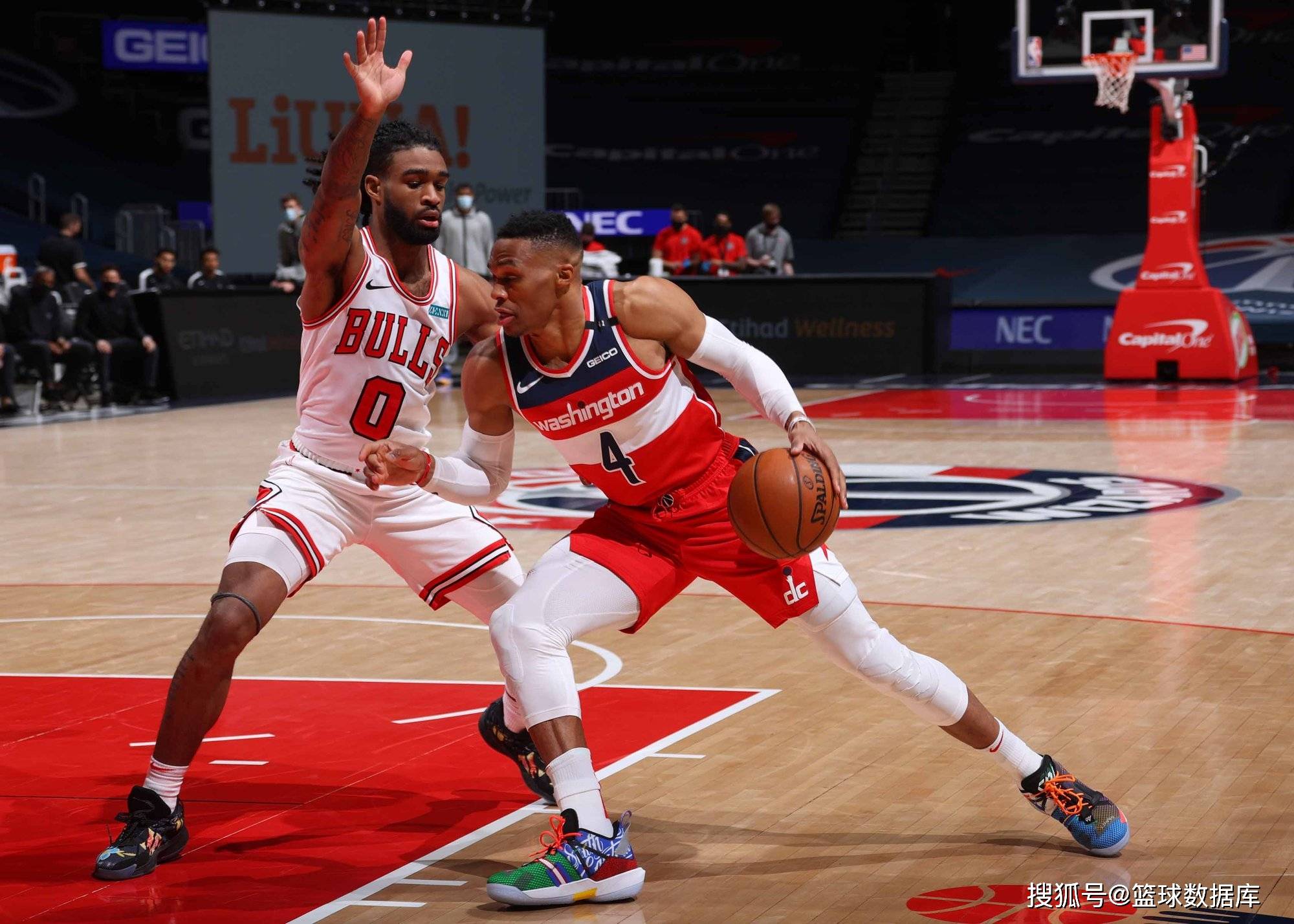 Pinnacle体育清晨足总杯焦点战,新奥尔良鹈鹕迎来里程碑,管理层满意,年轻球员得到机会的简单介绍